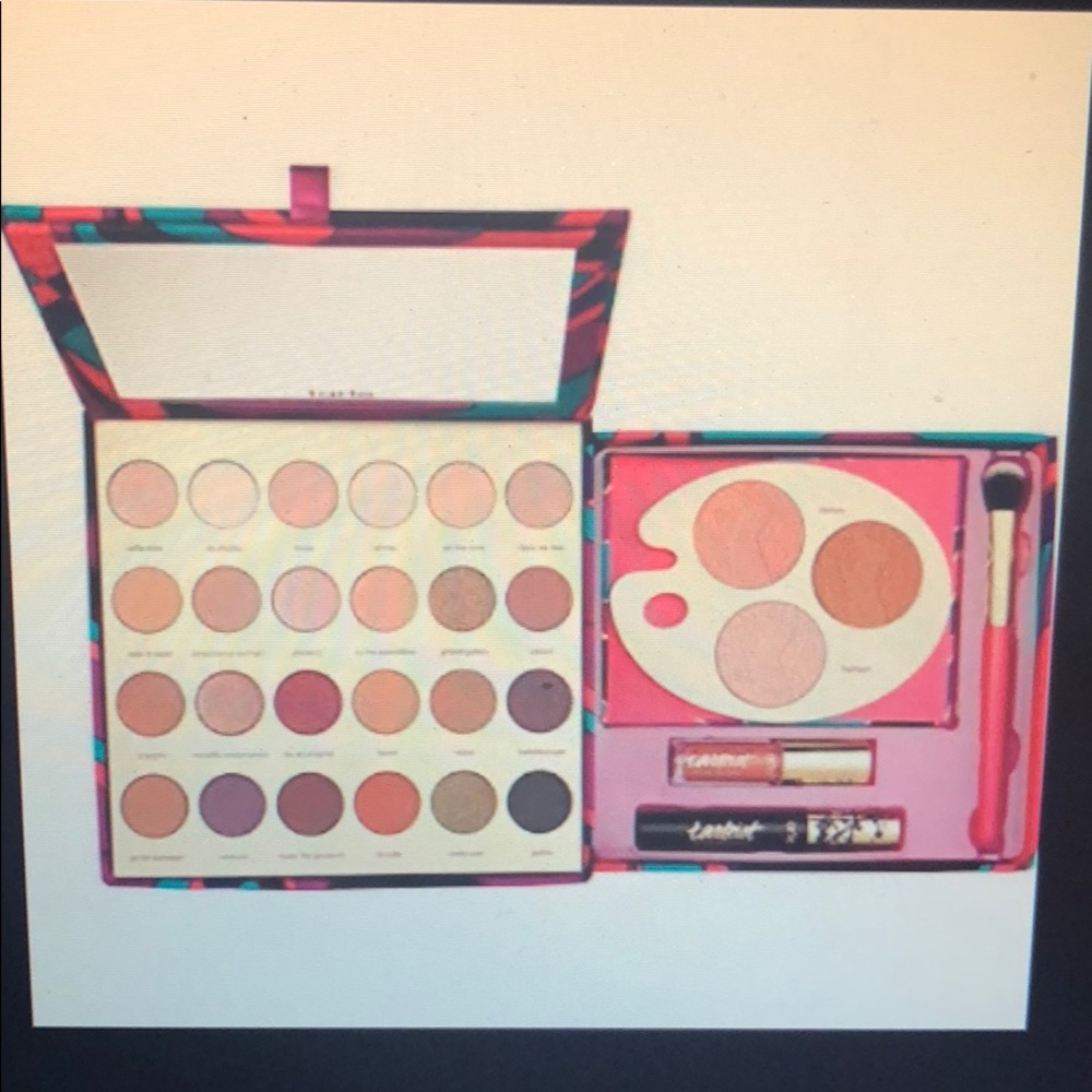 Tarts paint palette collection holiday 2016